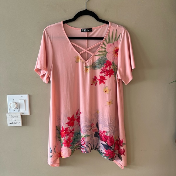 FREE w/Purchase - ECLA Light Pink Tropical Floral Print Top *see description - Picture 5 of 11